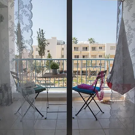 Paphos Love Hut Apartment * Paphos
