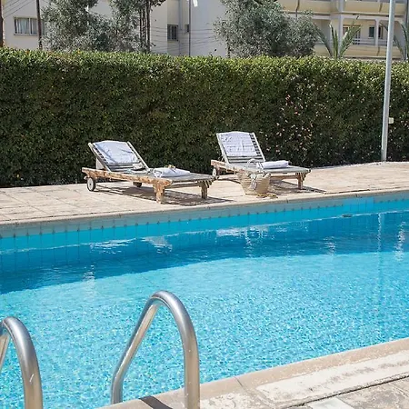Lejlighed Paphos Love Hut Apartment *