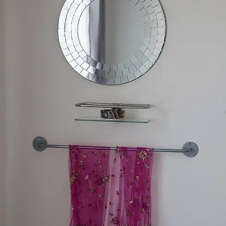 Paphos Love Hut Apartment